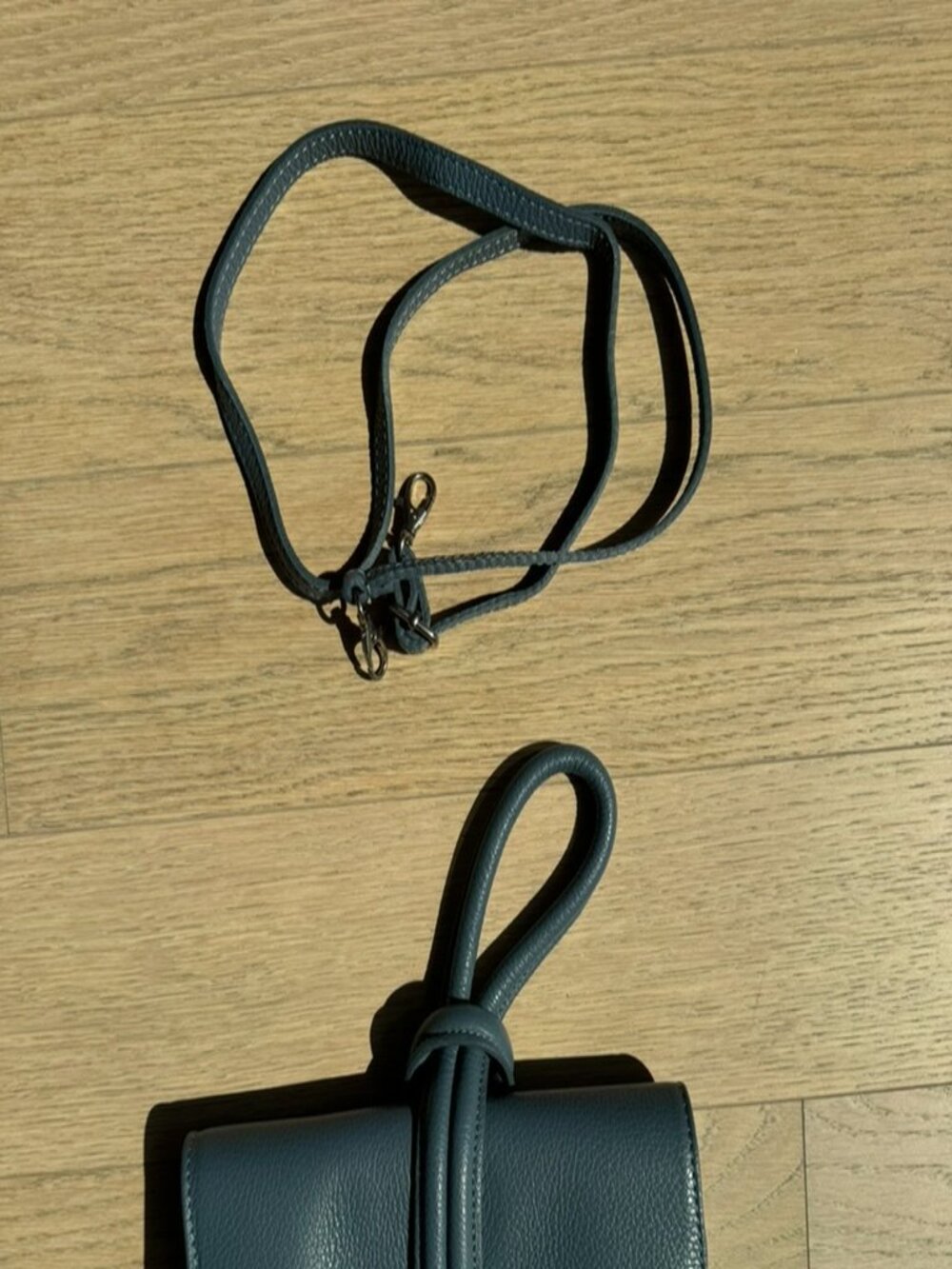 Genuine Italian Pebbled Leather Convertible Loop Clutch - Picture 2 of 8